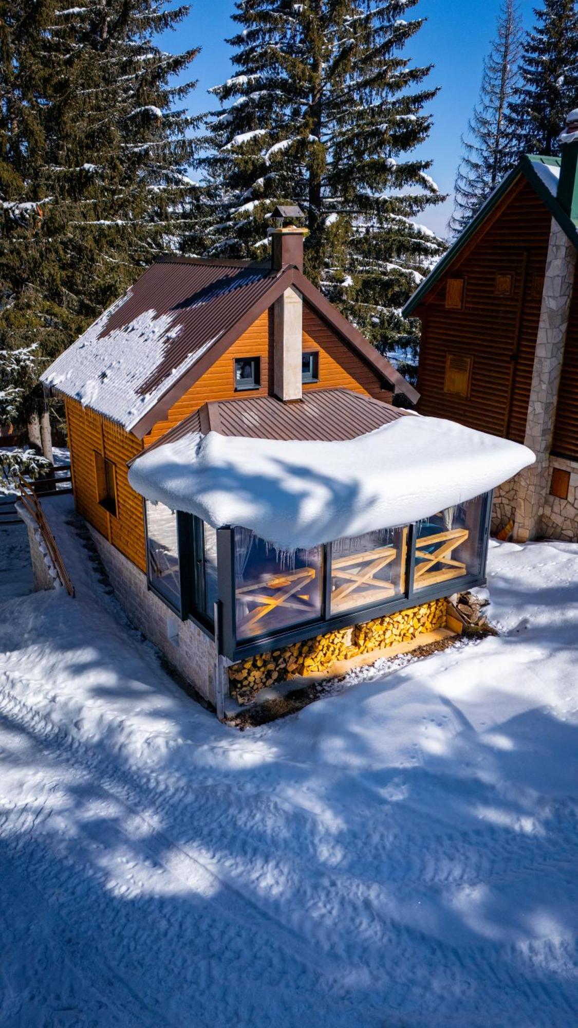 Black Lake Chalet Жабляк Экстерьер фото
