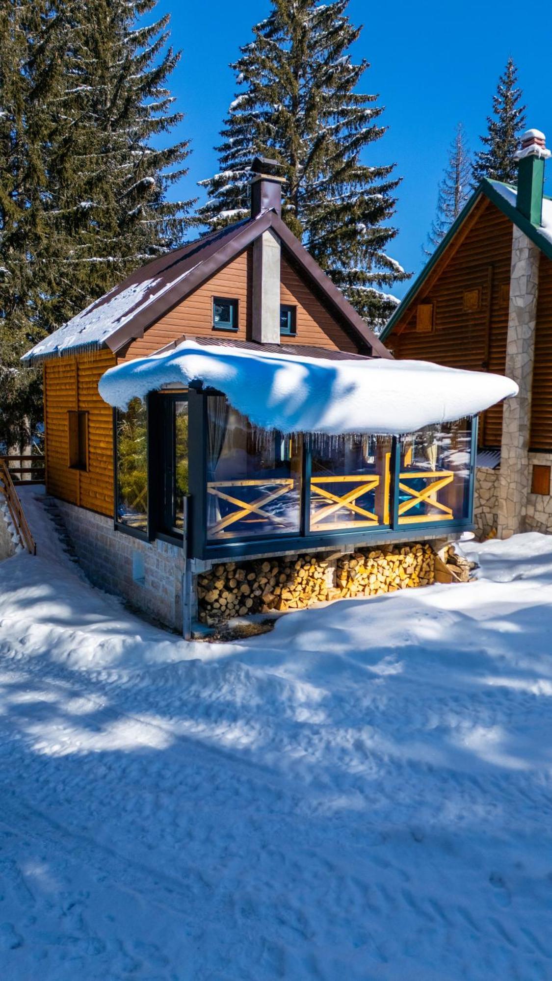 Black Lake Chalet Жабляк Экстерьер фото